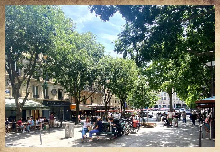 Cluez vue depuis le centre du marais, tourisme de ville