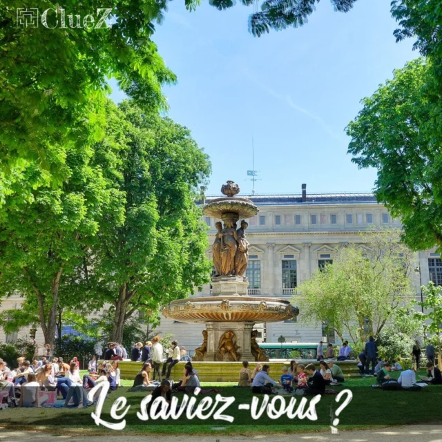 Le Saviez-Vous ? Le Square Louvois, un écrin de verdure chargé d’histoire dans le 2ème arrondissement.🌳
-
Situé à deux pas de la Bibliothèque nationale de France, le Square Louvois est un petit havre de paix niché au cœur de l’effervescence parisienne. Avec ses allées ombragées et sa majestueuse fontaine, il offre une pause idéale aux flâneurs et aux amateurs d’histoire.🌿
-
Ce square doit son nom à François-Michel Le Tellier, marquis de Louvois, ministre de Louis XIV. Il occupe l’emplacement de l’ancienne salle de l’Opéra de Paris, qui s’est effondrée en 1781, marquant un tournant dans l’histoire de la ville.✨
-
L’un des éléments les plus remarquables du square est sa fontaine centrale, érigée en 1844 et ornée de sculptures allégoriques représentant les quatre grands fleuves de France : la Seine, la Loire, la Garonne et la Saône. Une œuvre artistique qui rappelle l’importance de l’eau dans l’histoire de Paris. 💦
-
#Paris #SquareLouvois #Histoire #Culture #Patrimoine #Art #ParisSecret #ClueZ #ClueZParis #LeSaviezVous